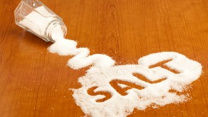 Sal pode aumentar risco de esclerose múltipla